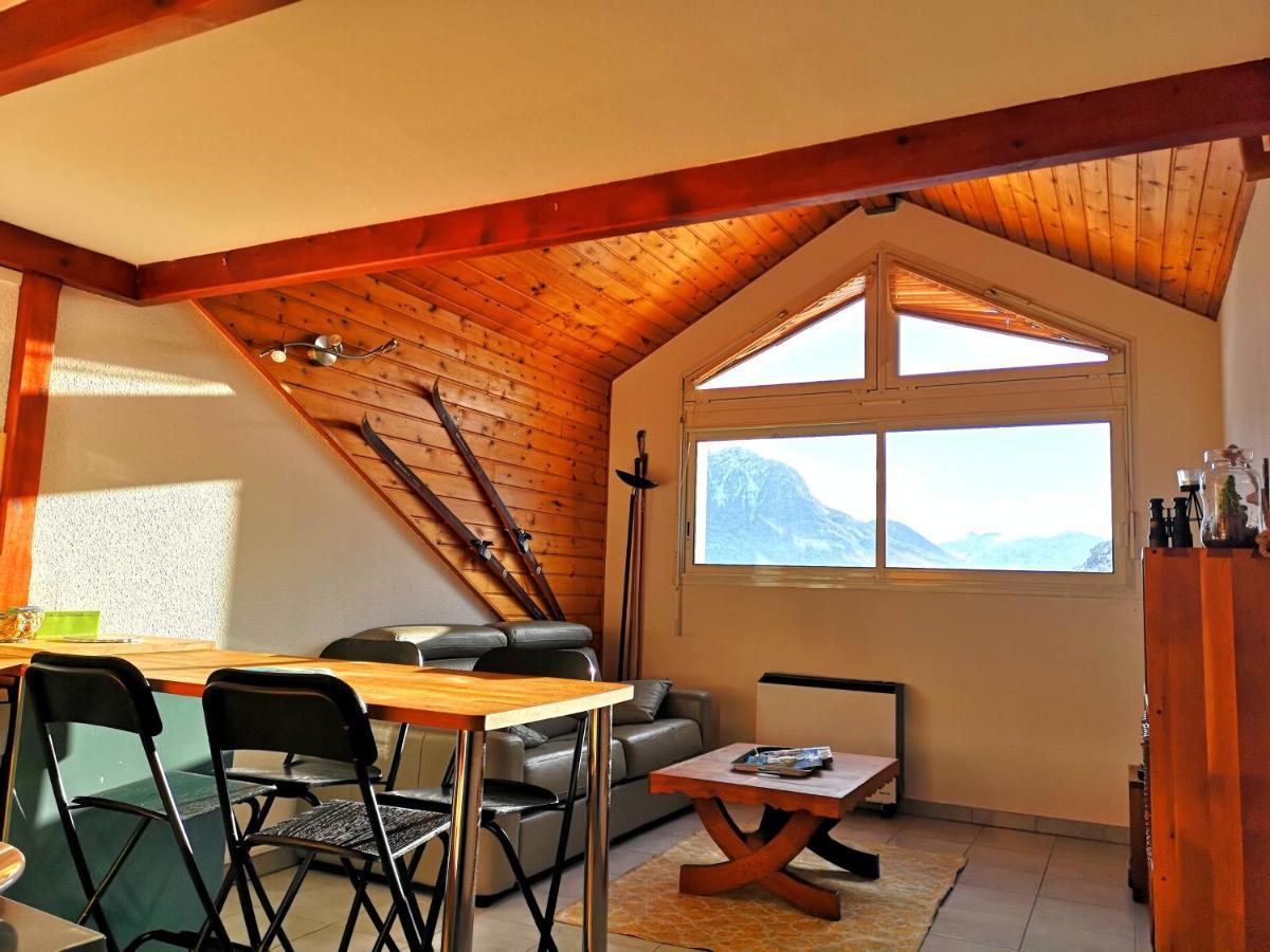 Agreable T3 Mezzanine Jusqu'A 5 Personnes Apartment Briancon  Exterior photo