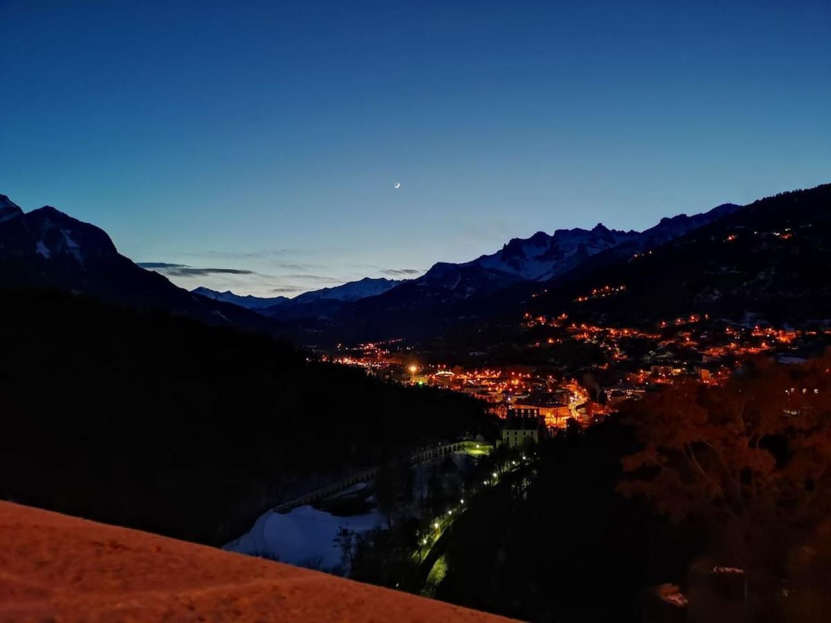 Agreable T3 Mezzanine Jusqu'A 5 Personnes Apartment Briancon  Exterior photo